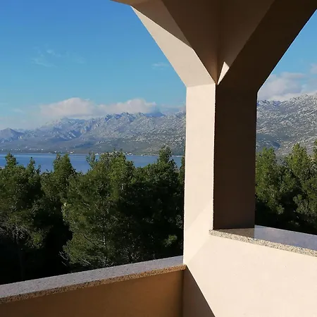 Wohnung Roncevic Mit Kamin, In Rovanjska Apartment Jasenice (Zadar)